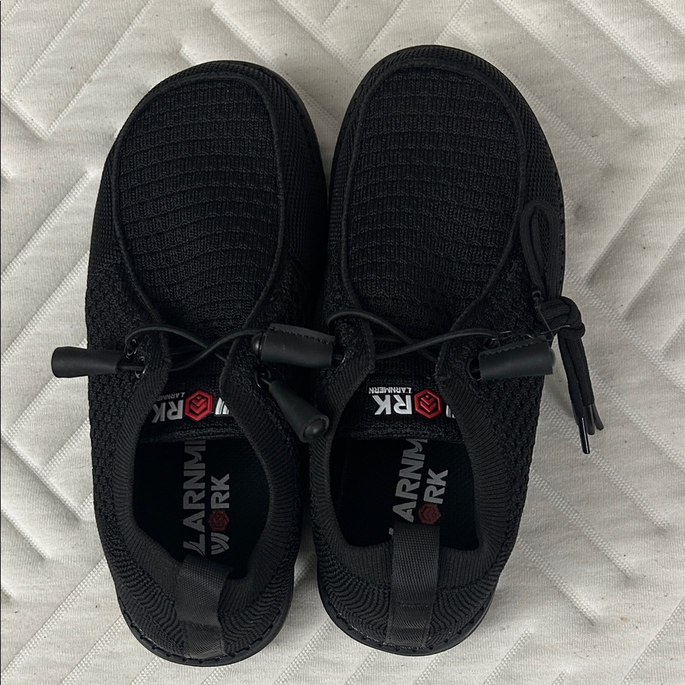 Women's Black Sneakers